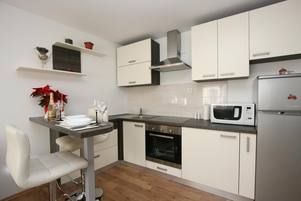 Apartma Schone *